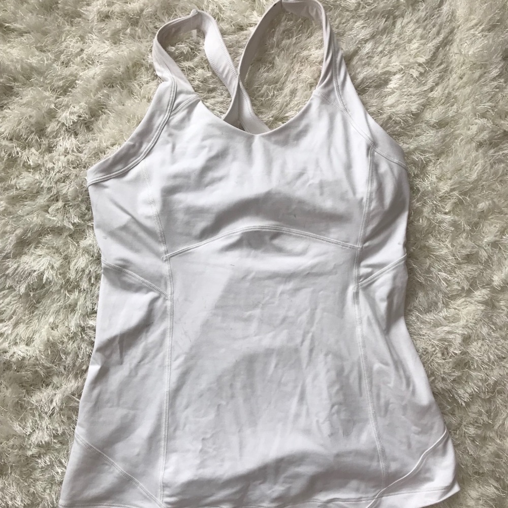 White lululemon athletic tank with built in bra